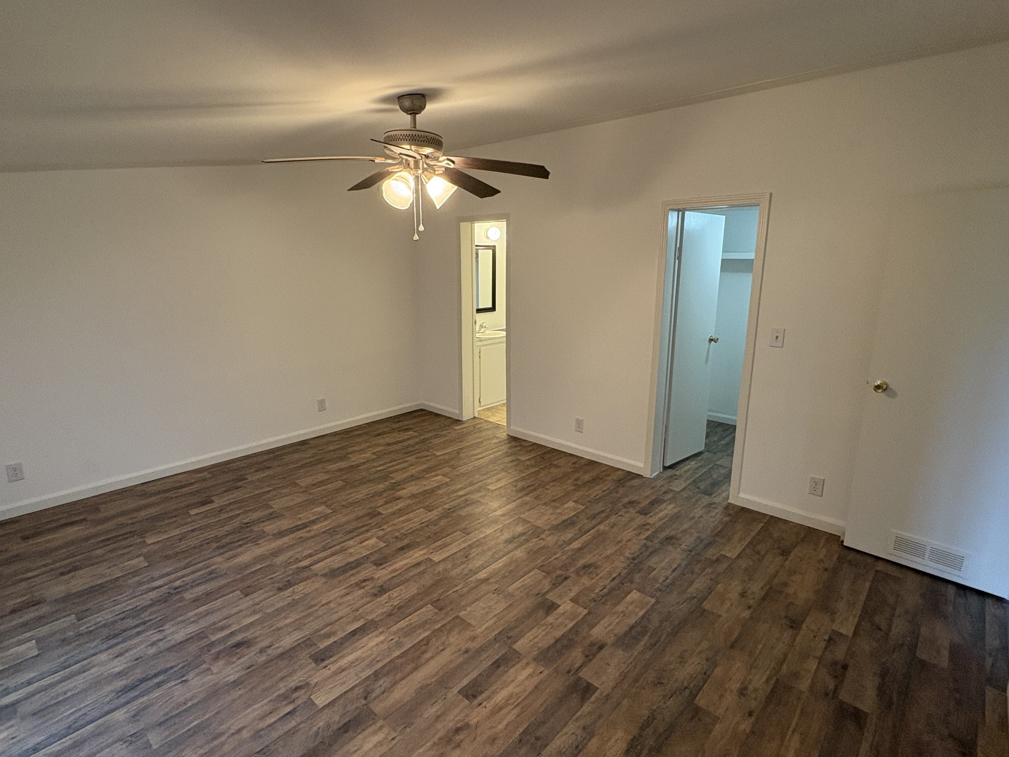 184 Mcgowan Road Morrison, TN 37357 - Photo 15 of 46