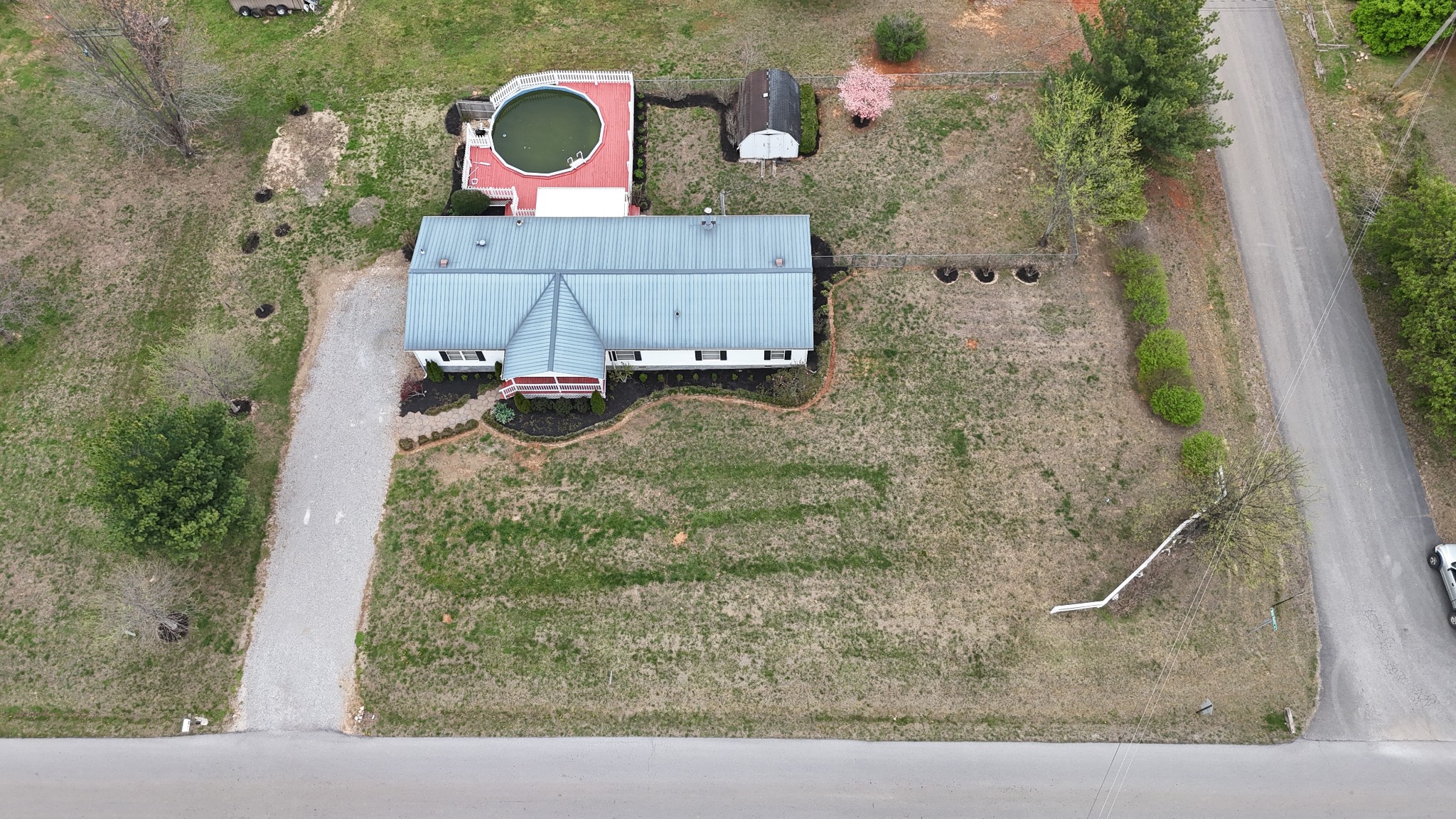 184 Mcgowan Road Morrison, TN 37357 - Photo 43 of 46