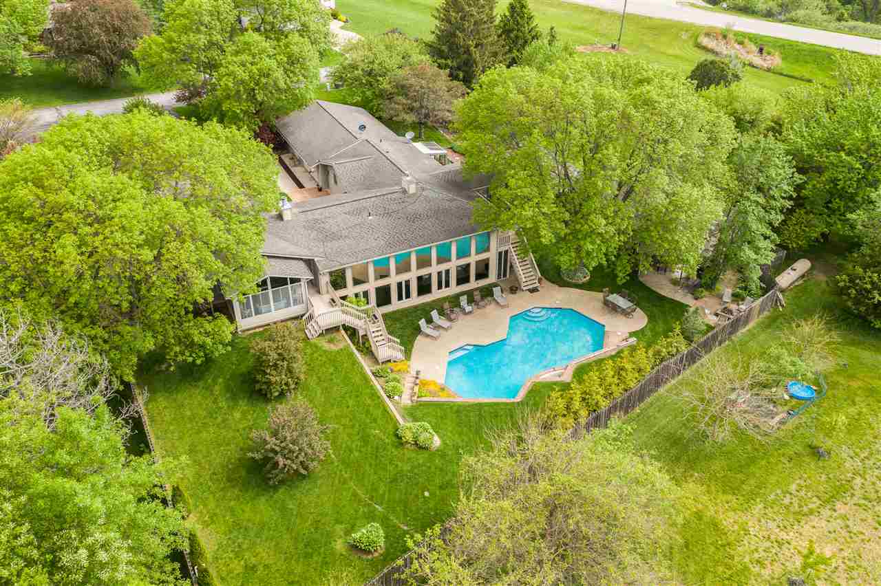 2633 Ridgeview Drive Swisher, IA 52338 - Photo 4 of 49 Gallery Image 4