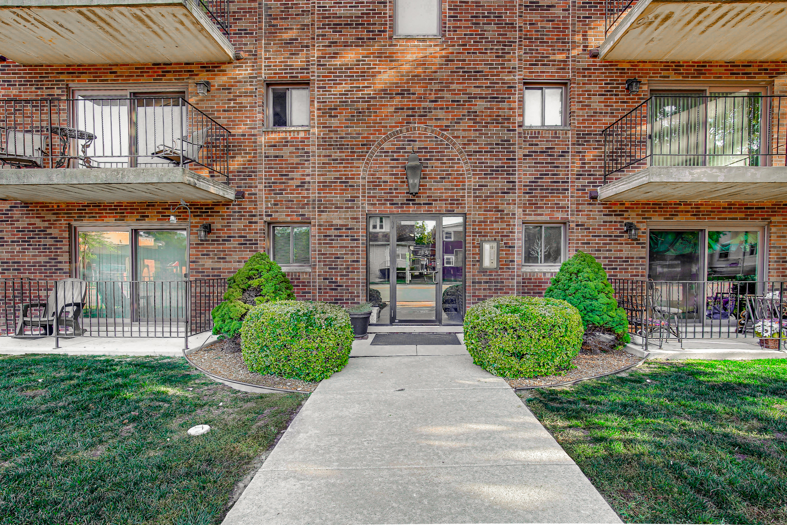 1940 183rd Street, Unit 1D Homewood, IL 60430 - Photo 3 of 20