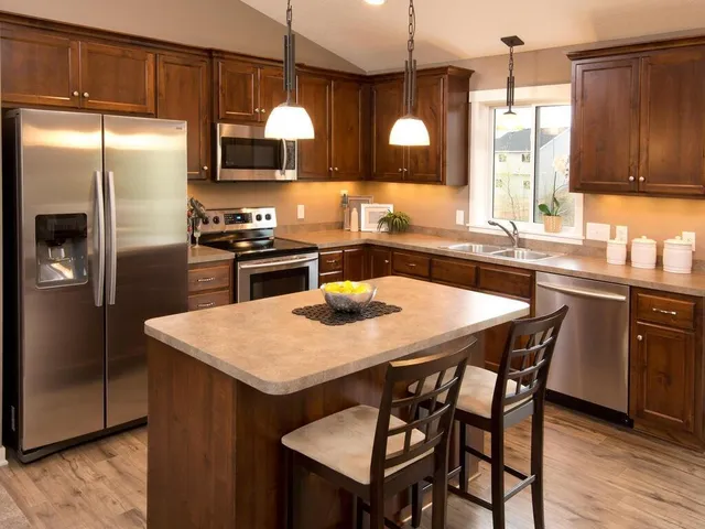 $489,900 | 0 Central Drive Northeast, Cambridge, MN 55008