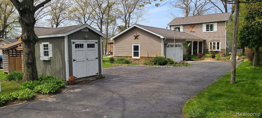 3386 Horrell Court Fenton, MI 48430 - Photo 1 of 42