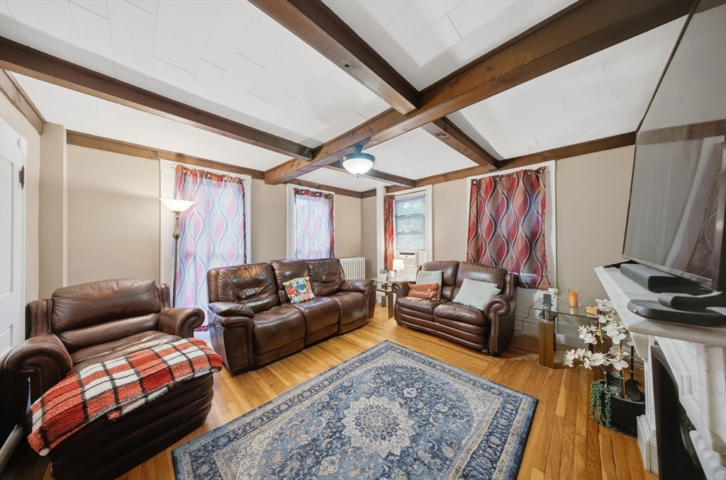 42 South Main Street Uxbridge, MA 01569 - Photo 22 of 41