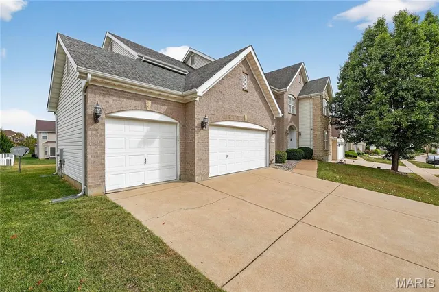 $499,999 | 1273 Herman's Orchard Drive, Florissant, MO 63034