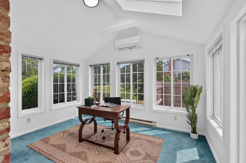 10 Hemlock Road Andover, MA 01810 - Photo 16 of 41