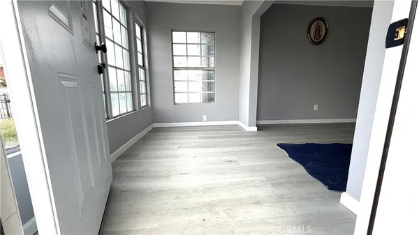 $674,900 | 6072 Gifford Avenue, Huntington Park, CA 90255