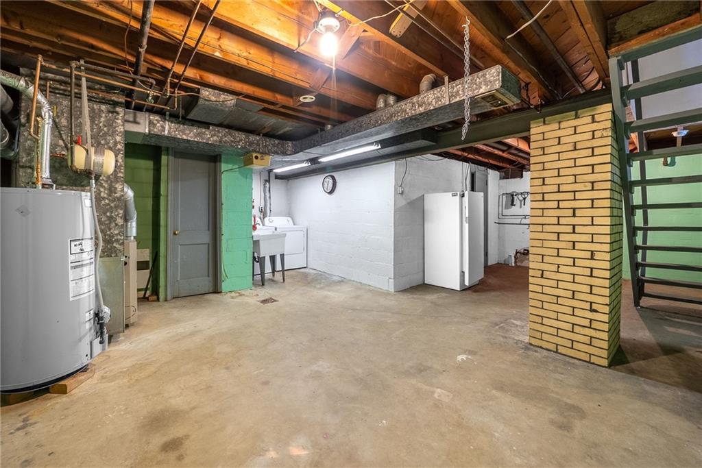 1620 Methyl Street Pittsburgh, PA 15216 - Photo 33 of 45 a view of a room with closet