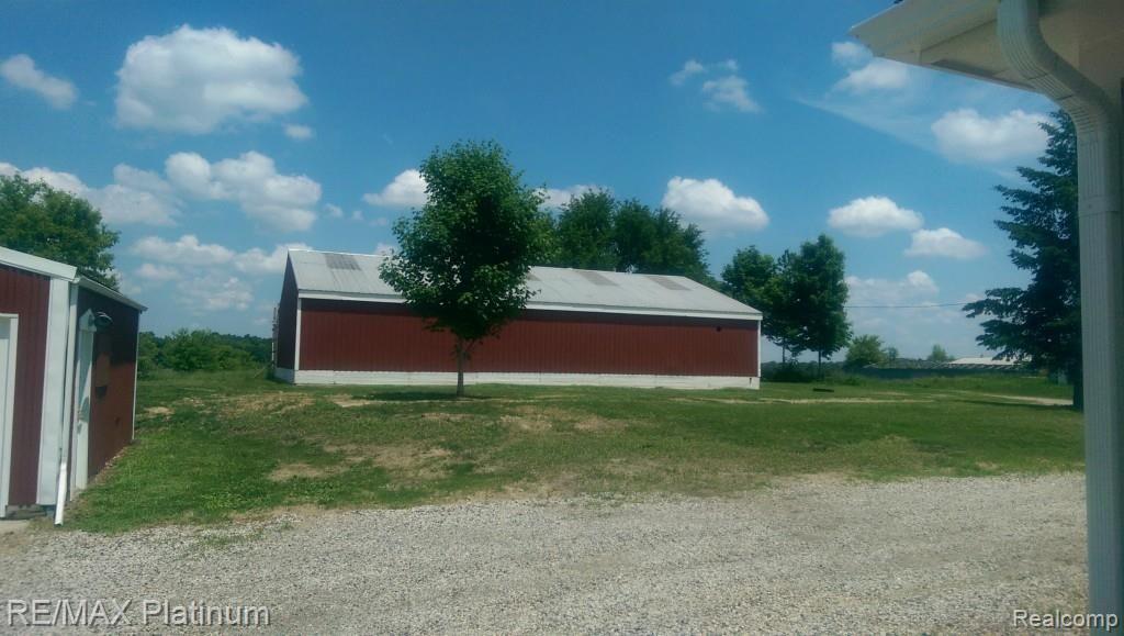 3561 Crooked Lake Road Howell, MI 48843 - Photo 4 of 19 2014-06-09 13.02