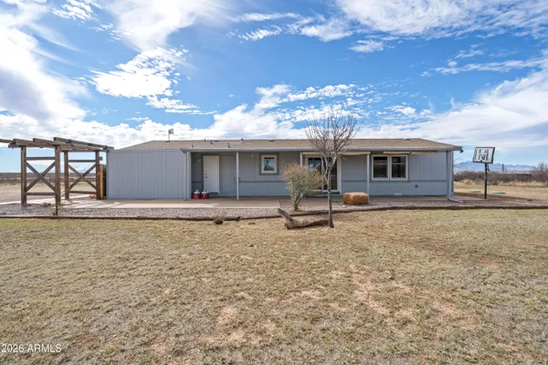 $330,000 | 10072 South Shiloh Ranch Road, Hereford, AZ 85615
