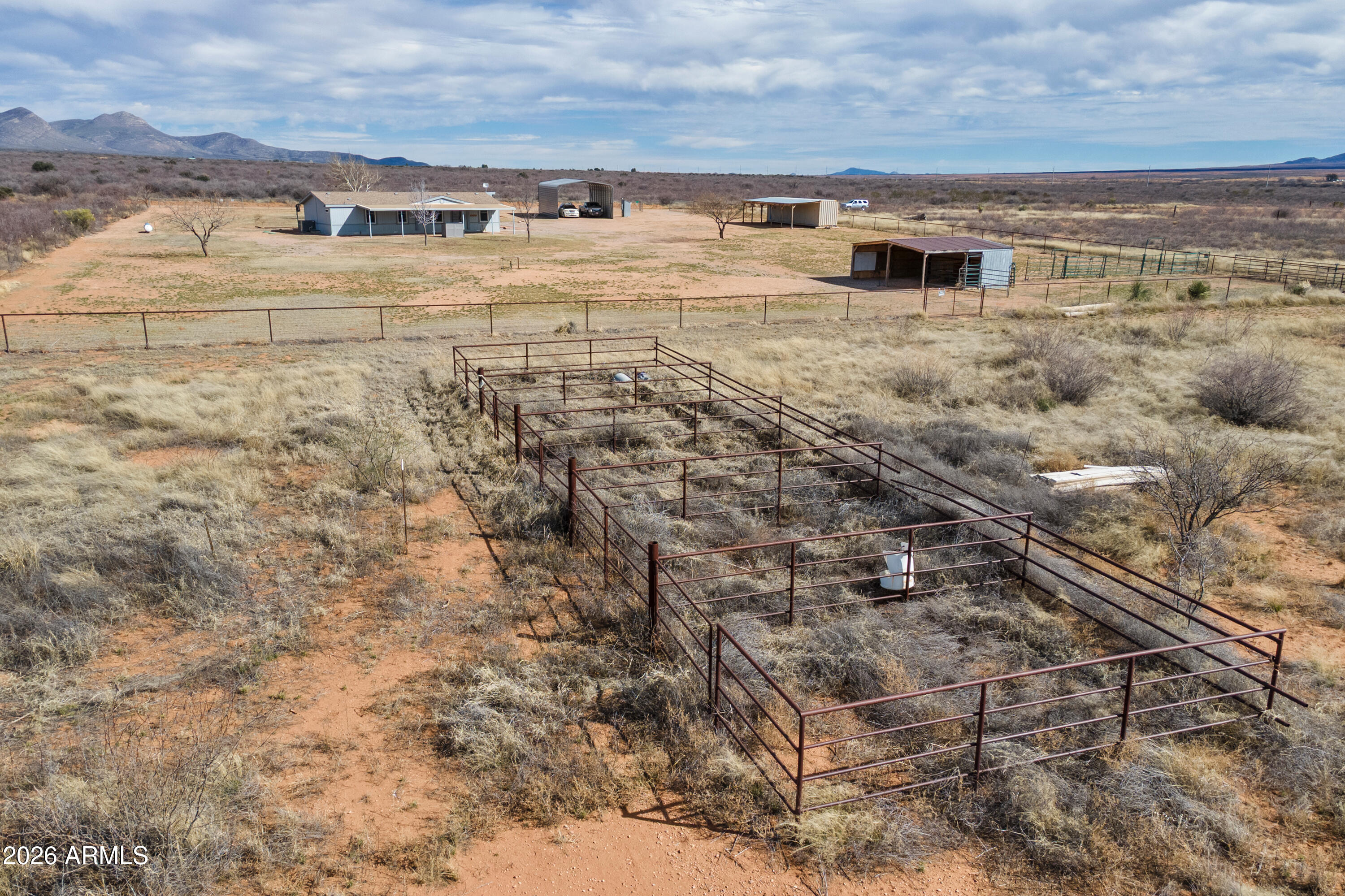 10072 South Shiloh Ranch Road Hereford, AZ 85615 - Photo 38 of 46 a view of parking area with beach