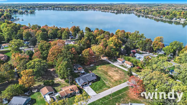 $945,000 | 4958 Forest Park Avenue, Watervliet, MI 49098