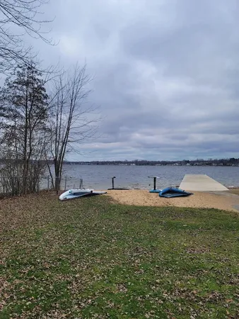 $945,000 | 4958 Forest Park Avenue, Watervliet, MI 49098