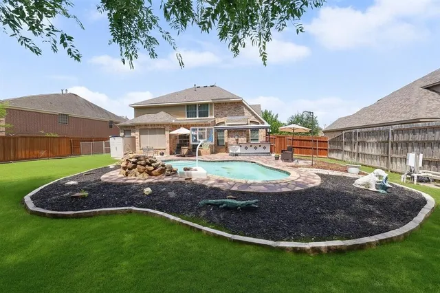 a view of outdoor space yard and house