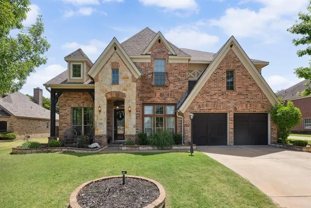 $549,000 | 2018 Spring Creek Drive, Midlothian, TX 76065