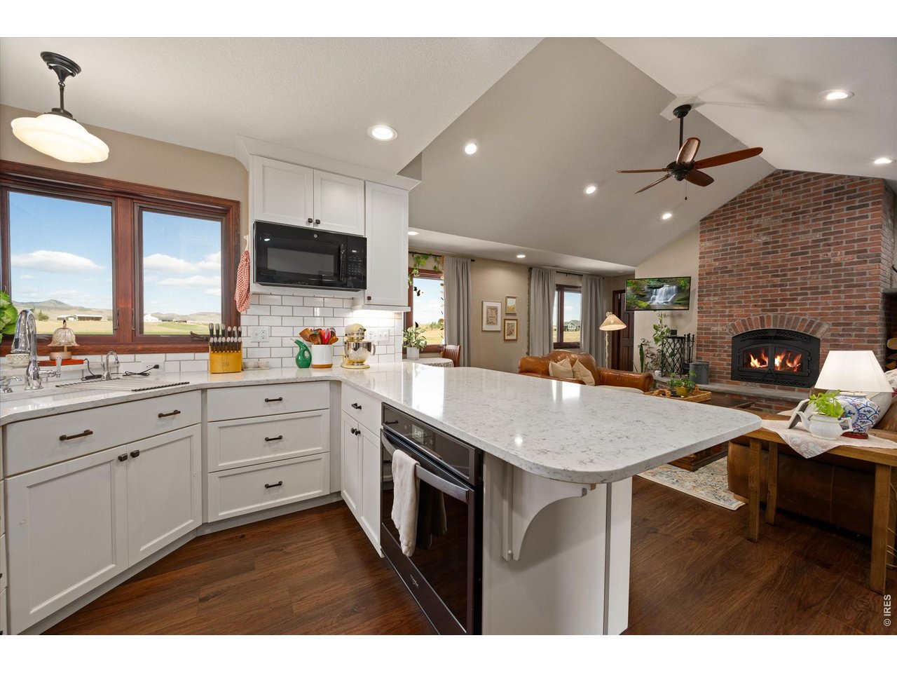 7600 Rita Lane Fort Collins, CO 80524 - Photo 40 of 50 Large Penisula Island