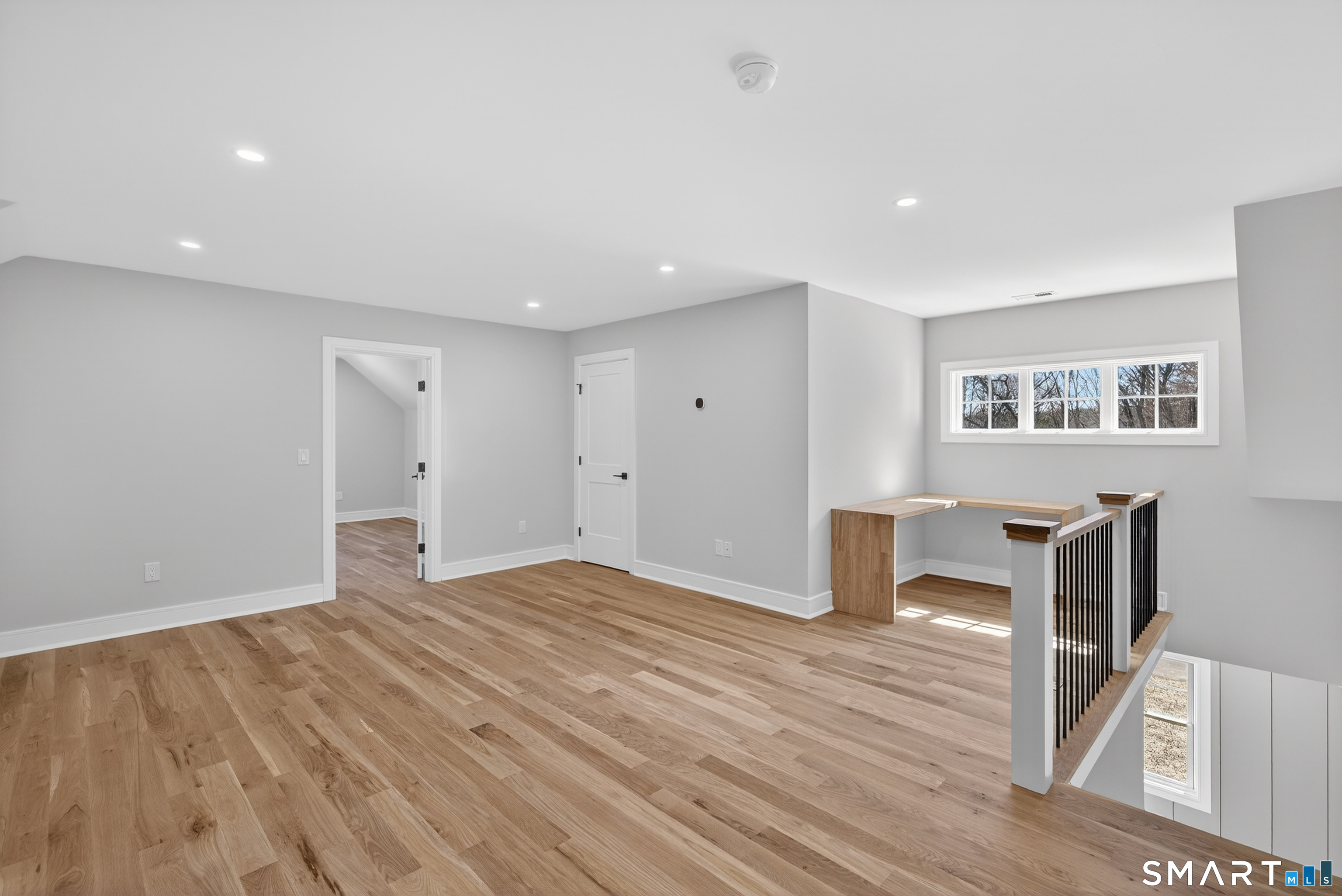 360 Duck Farm Road Fairfield, CT 06824 - Photo 28 of 39