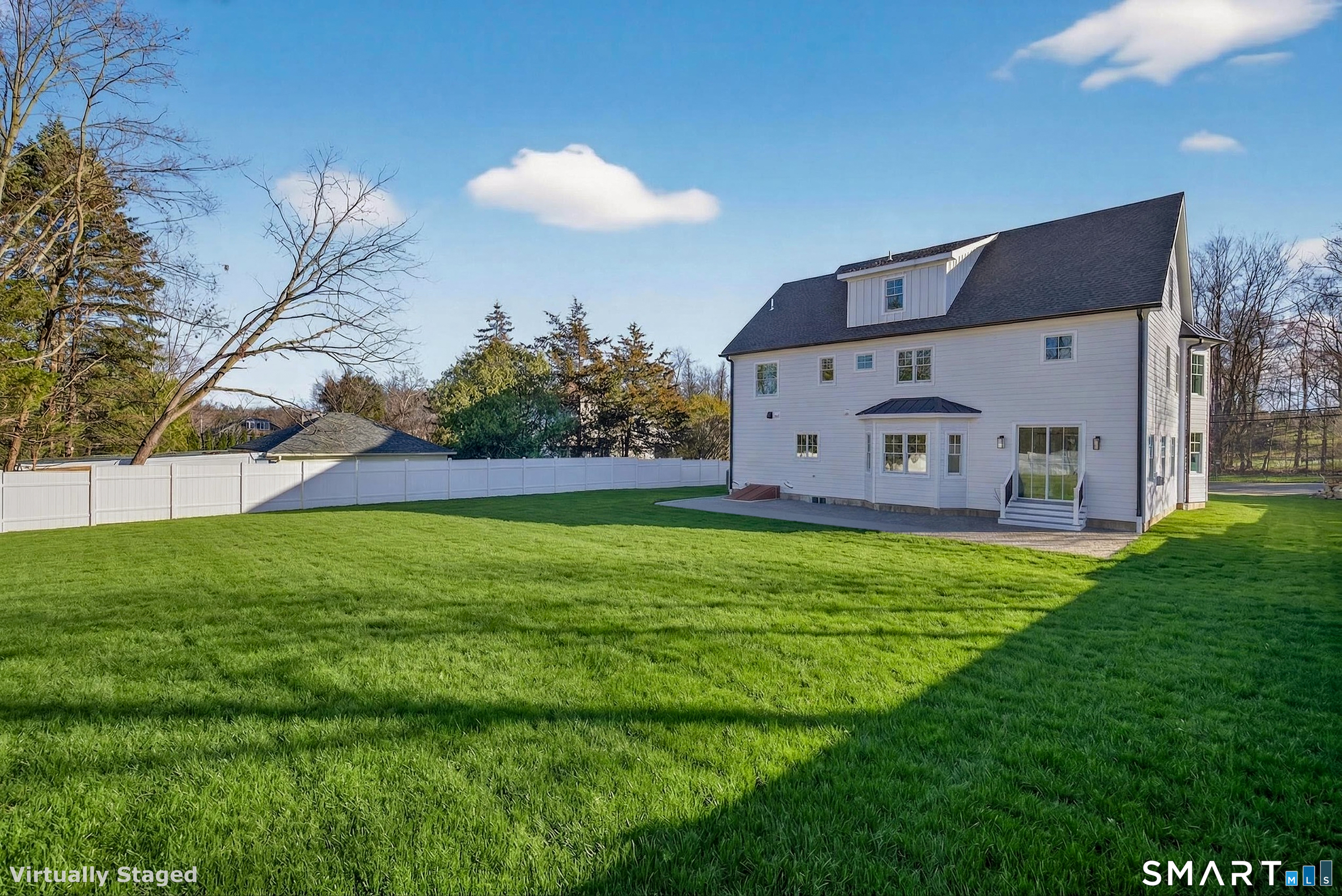 360 Duck Farm Road Fairfield, CT 06824 - Photo 35 of 39