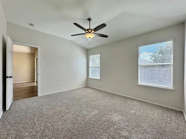 $1,895 | 916 Gentry Drive, Leander, TX 78641