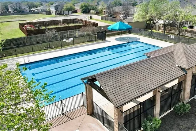 $1,895 | 916 Gentry Drive, Leander, TX 78641