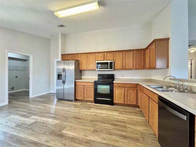 $1,895 | 916 Gentry Drive, Leander, TX 78641