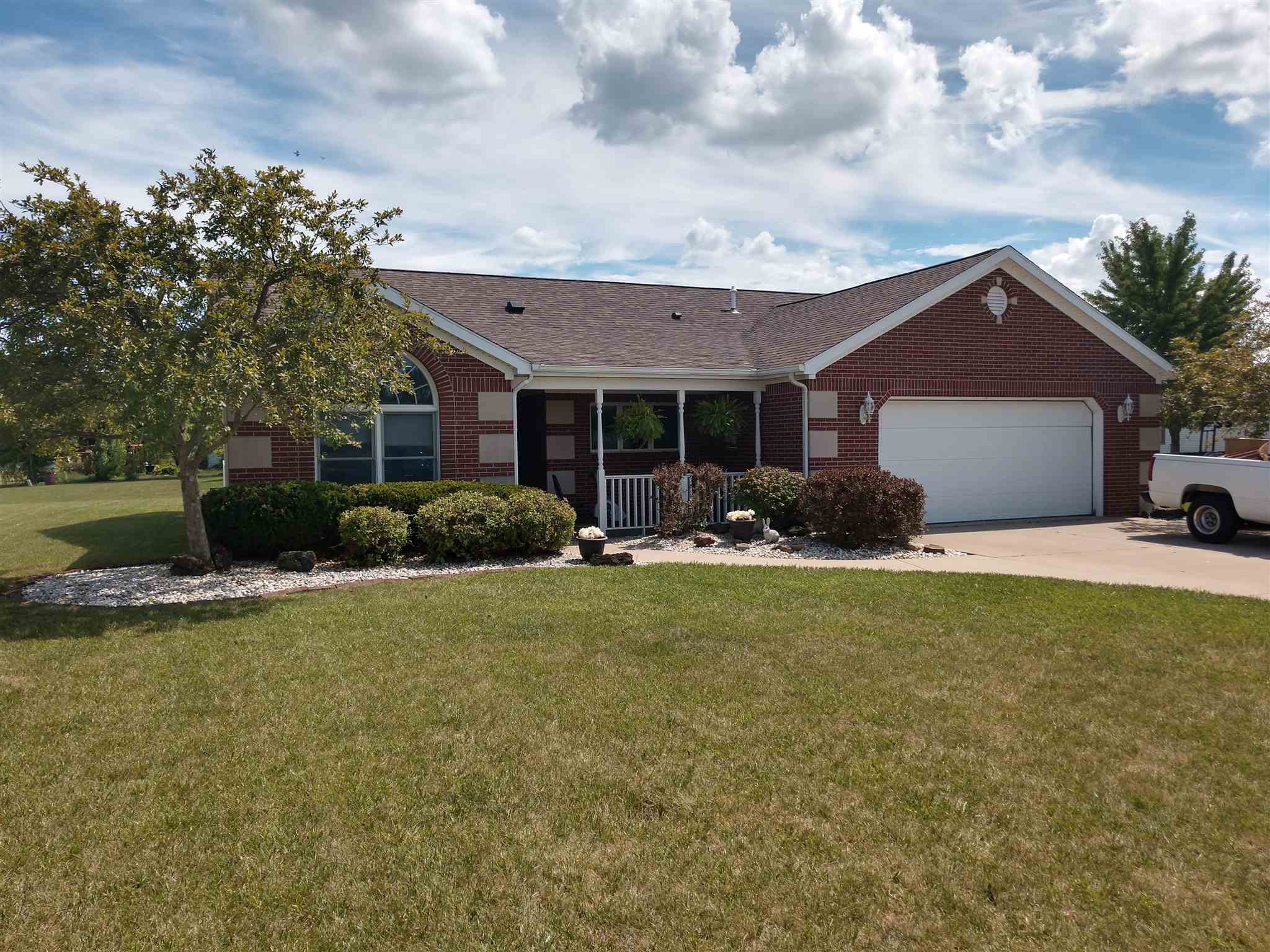 92 Cardinal Pass Decatur, IN 46733 - Photo 1 of 12