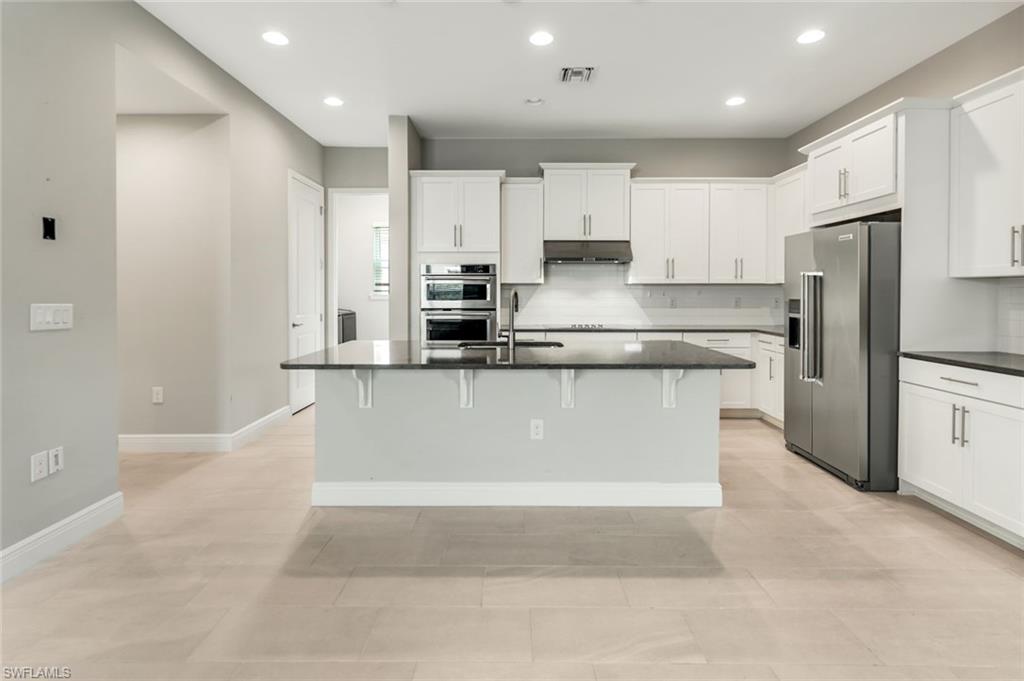 3480 Pilot Circle Naples, FL 34120 - Photo 4 of 17