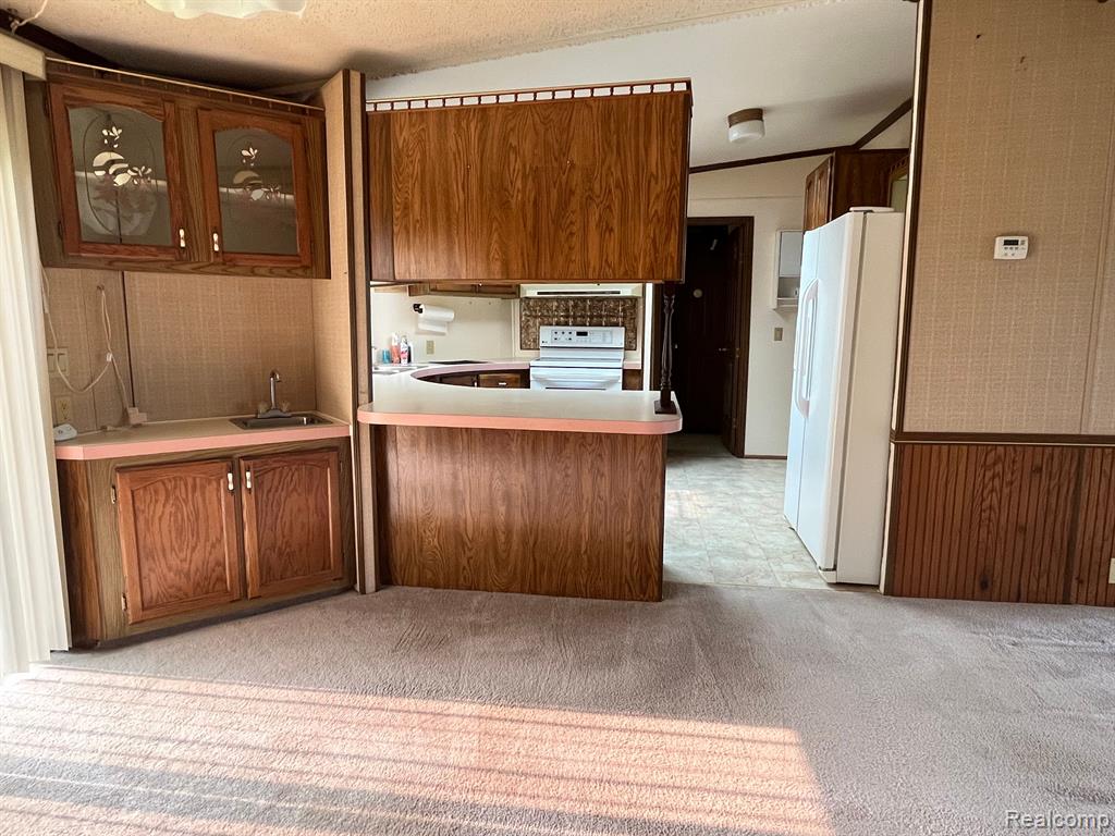 23707 Clark Road New Boston, MI 48164 - Photo 6 of 16