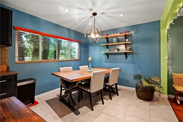 $599,000 | 15457 Moorpark Street, Unit 1, Sherman Oaks, CA 91403