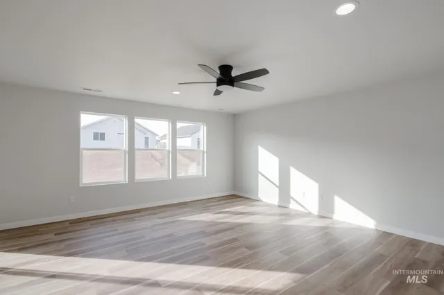 $484,990 | 3895 East Jamestown Drive, Nampa, ID 83686