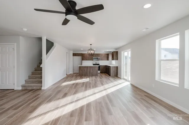 $484,990 | 3895 East Jamestown Drive, Nampa, ID 83686