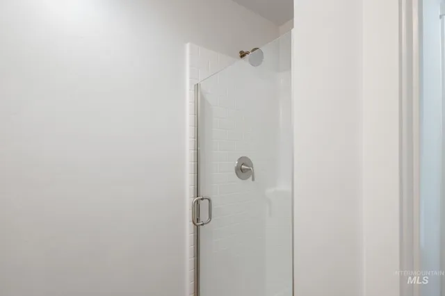 $484,990 | 3895 East Jamestown Drive, Nampa, ID 83686