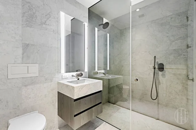 $999,000 | 130 William Street, Unit 16A | Financial District