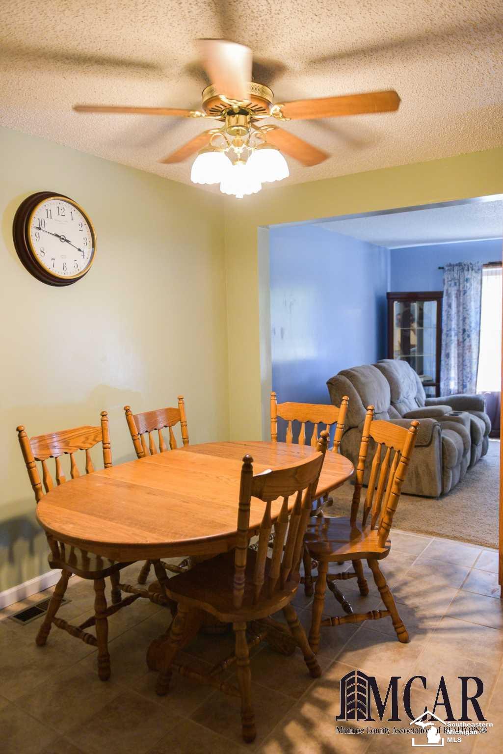 22114 Derby Road Woodhaven, MI 48183 - Photo 16 of 27