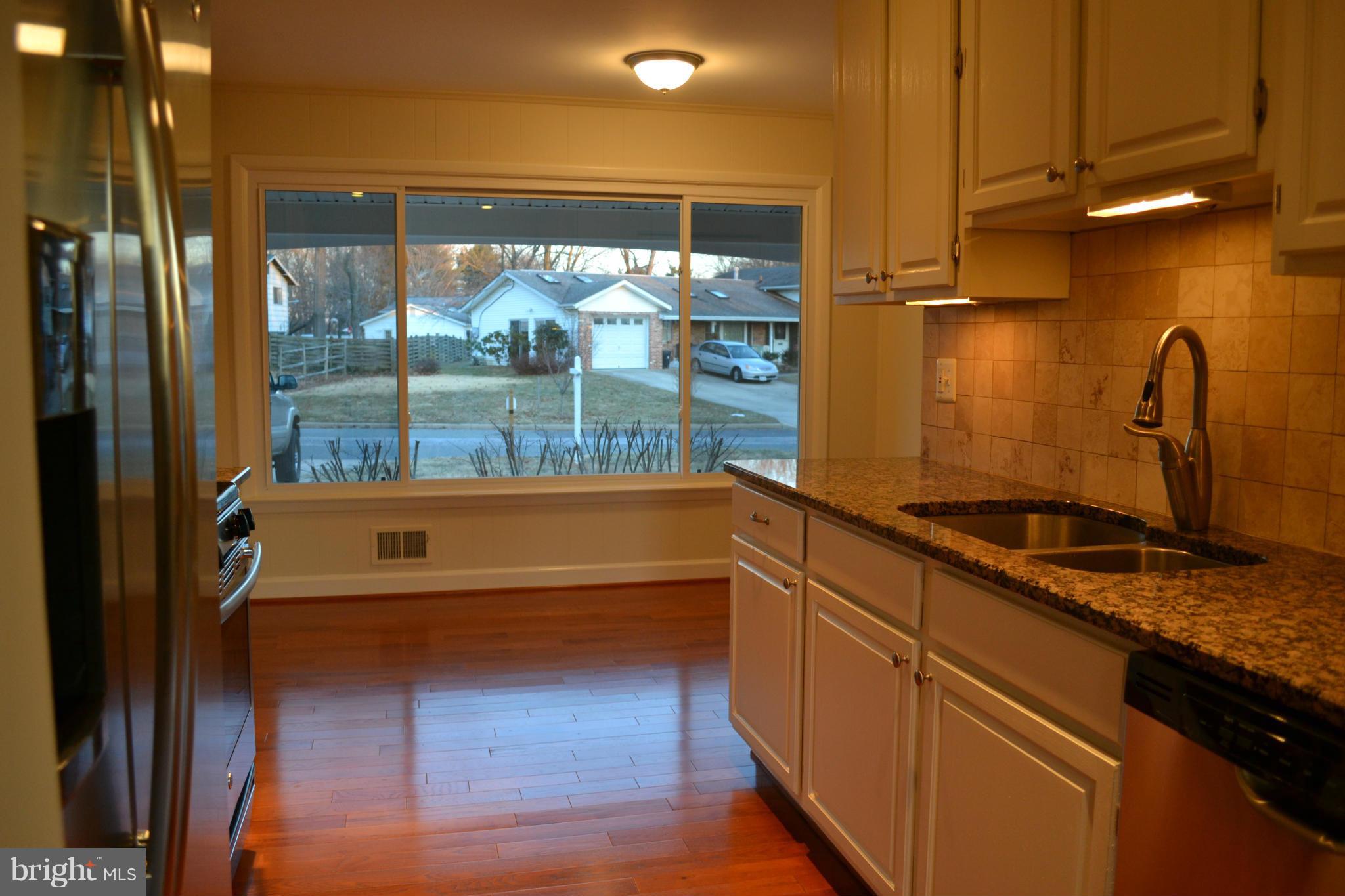 15906 Kerr Road Laurel, MD 20707 - Photo 3 of 30 Kitchen
