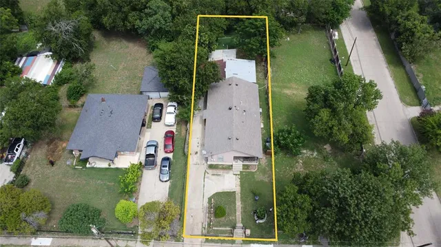 an aerial view of multiple house