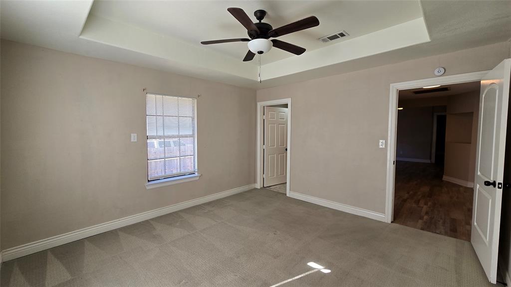 1441 Oakley Avenue Dallas, TX 75216 - Photo 8 of 34 a view of an empty room with a window