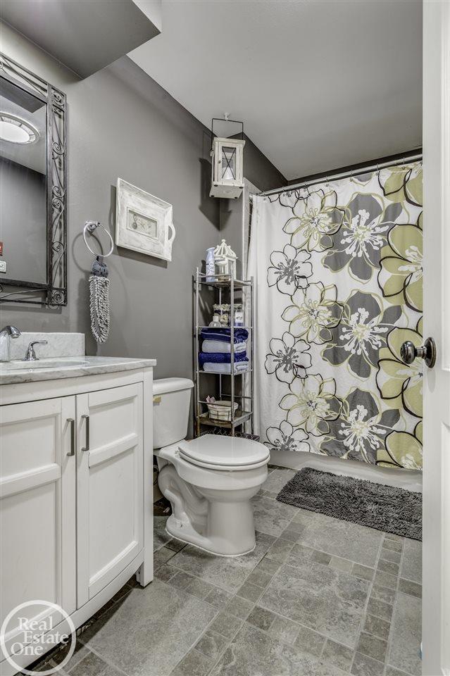 12279 Dunn Road Memphis, MI 48041 - Photo 17 of 40 50015897-17.JPG