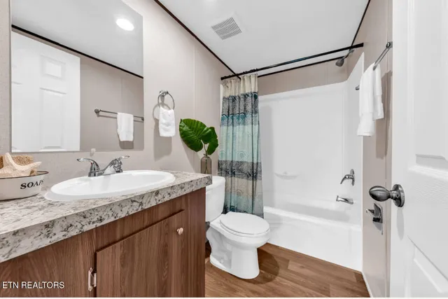 $239,900 | 210 Sunset Drive, Sweetwater, TN 37874