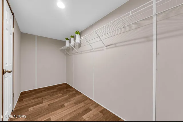 $239,900 | 210 Sunset Drive, Sweetwater, TN 37874