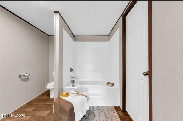 $239,900 | 210 Sunset Drive, Sweetwater, TN 37874