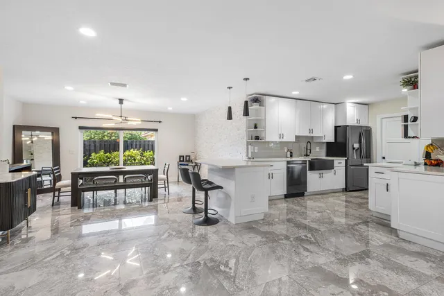 $1,699,000 | 2200 Southeast 9th Street, Pompano Beach, FL 33062