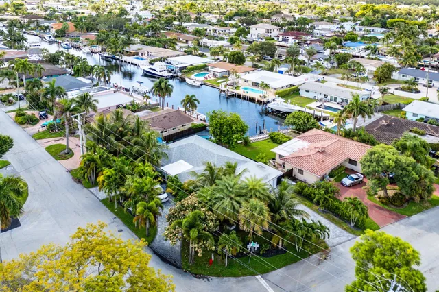 $1,699,000 | 2200 Southeast 9th Street, Pompano Beach, FL 33062