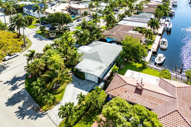 $1,699,000 | 2200 Southeast 9th Street, Pompano Beach, FL 33062