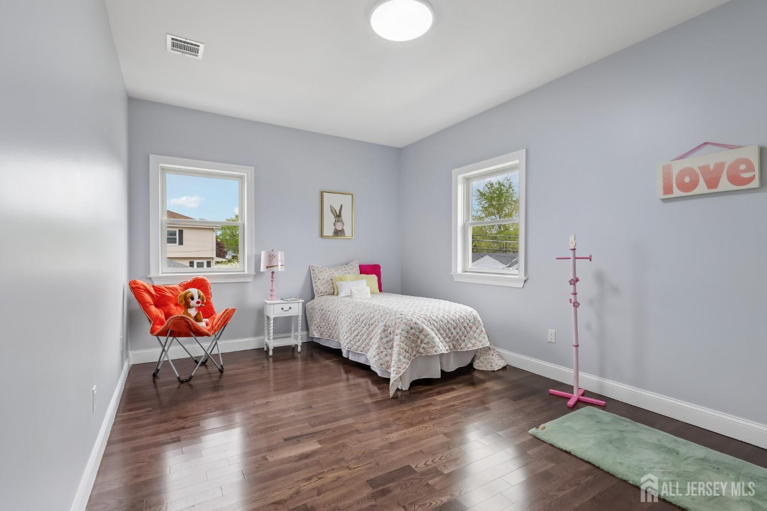 239 Suttons Lane Edison, NJ 08817 - Photo 59 of 68