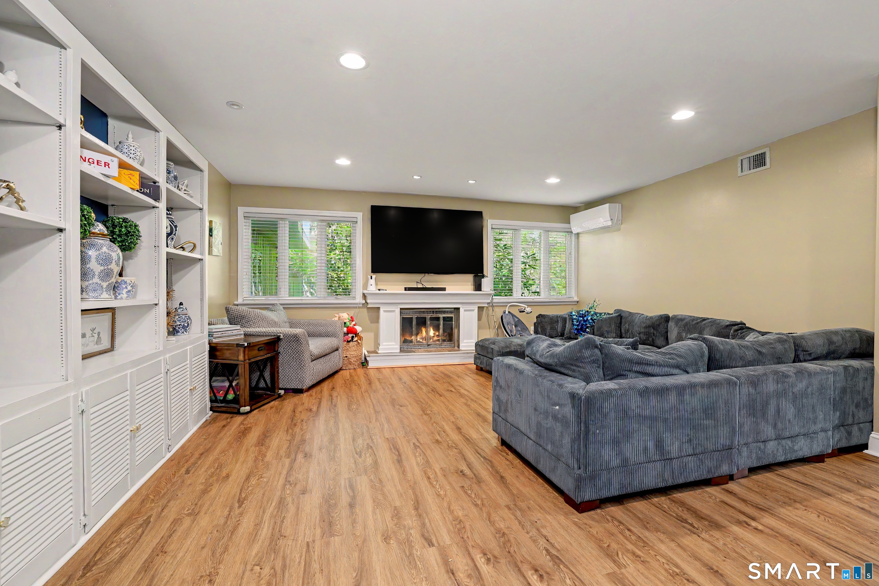 7 Lyle Court, Unit D Farmington, CT 06032 - Photo 3 of 23