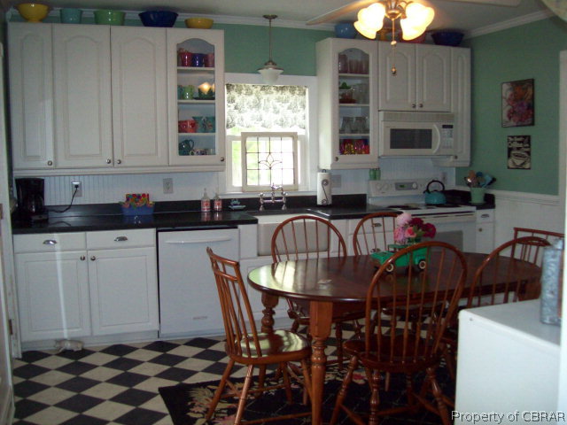 1175 Point Breeze Road Hudgins, VA 23076 - Photo 11 of 23