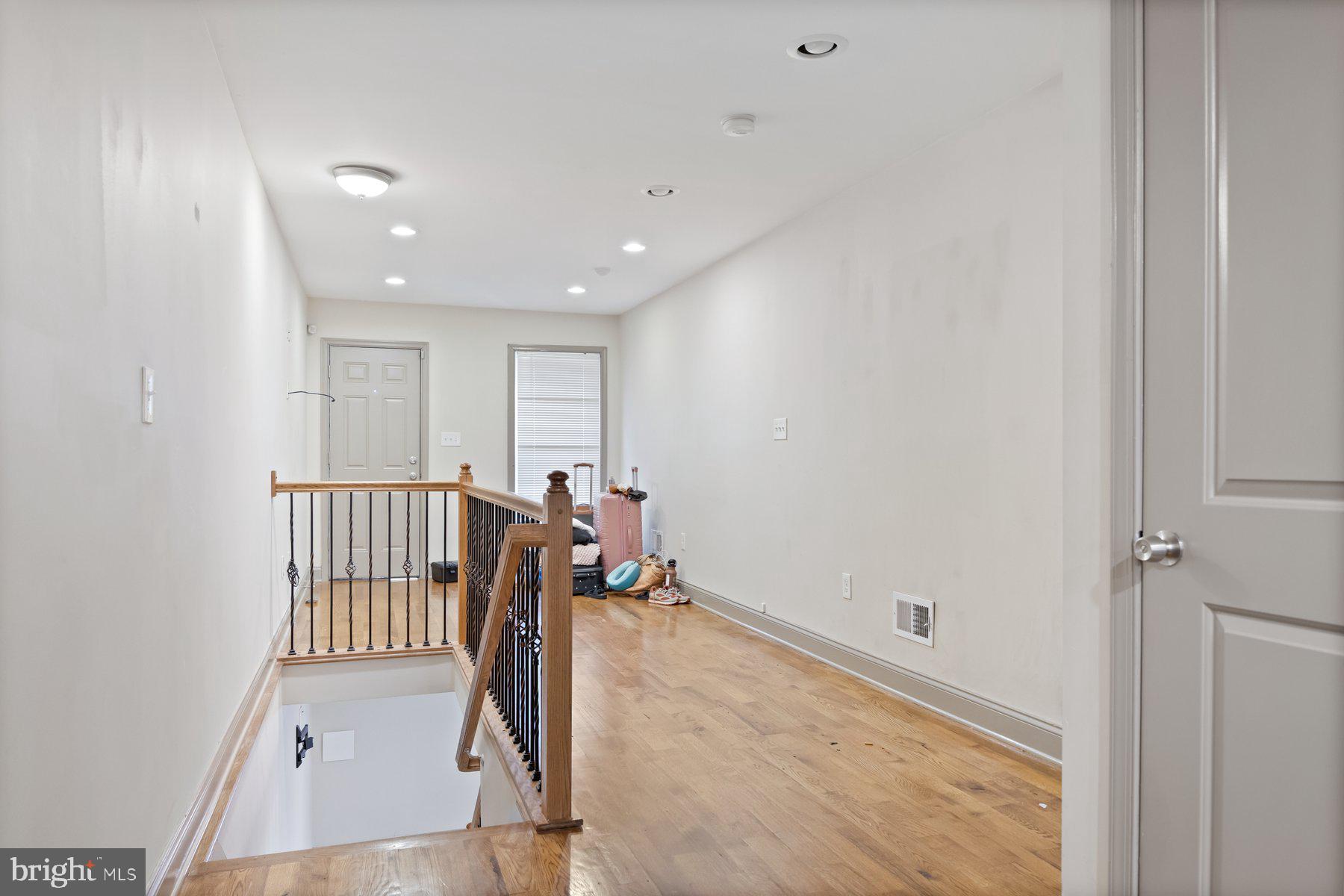 2209 Mullikin Street Baltimore, MD 21231 - Photo 8 of 32 a view of entryway with workspace