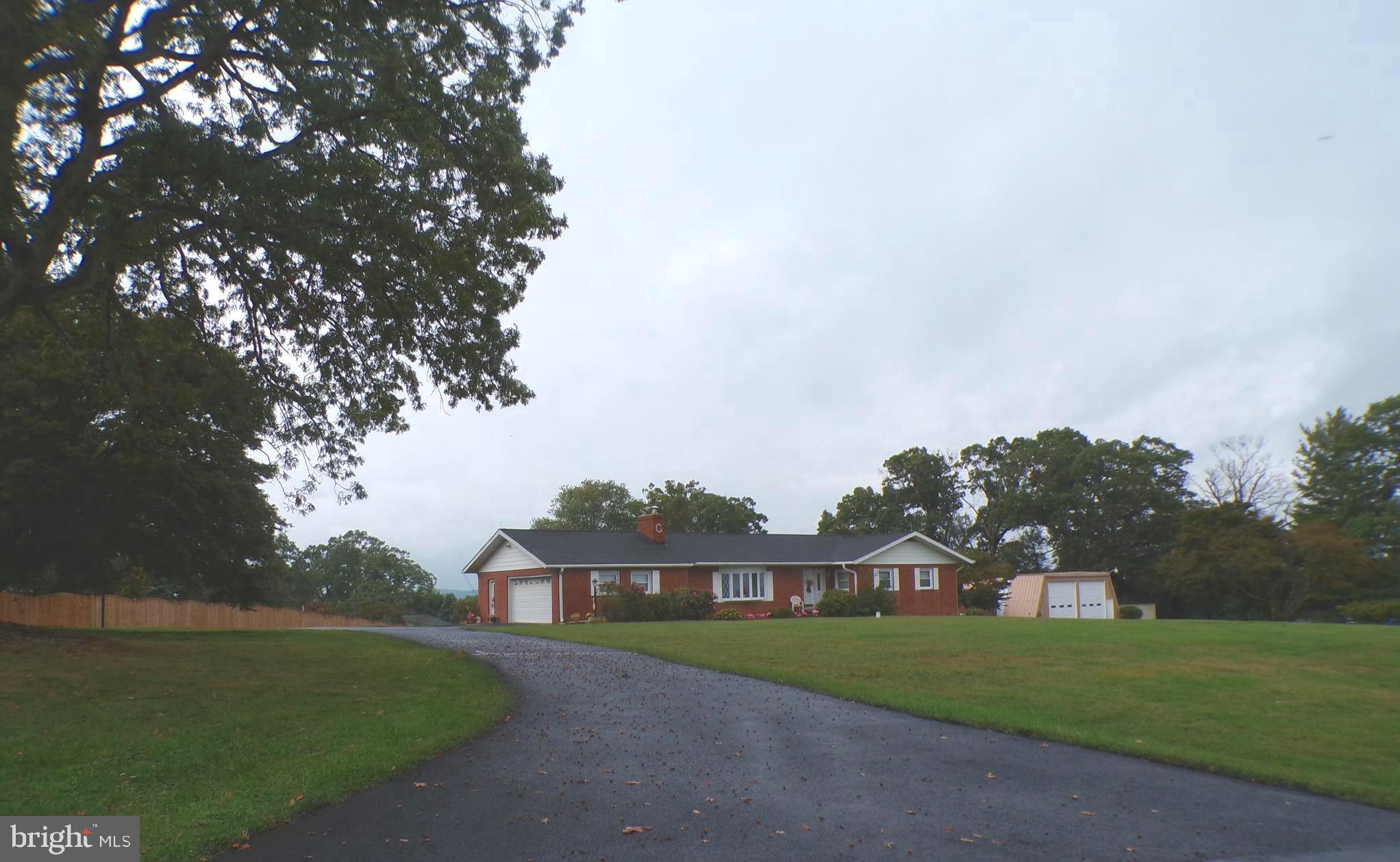 2713 Rowe Road New Windsor, MD 21776 - Photo 3 of 67