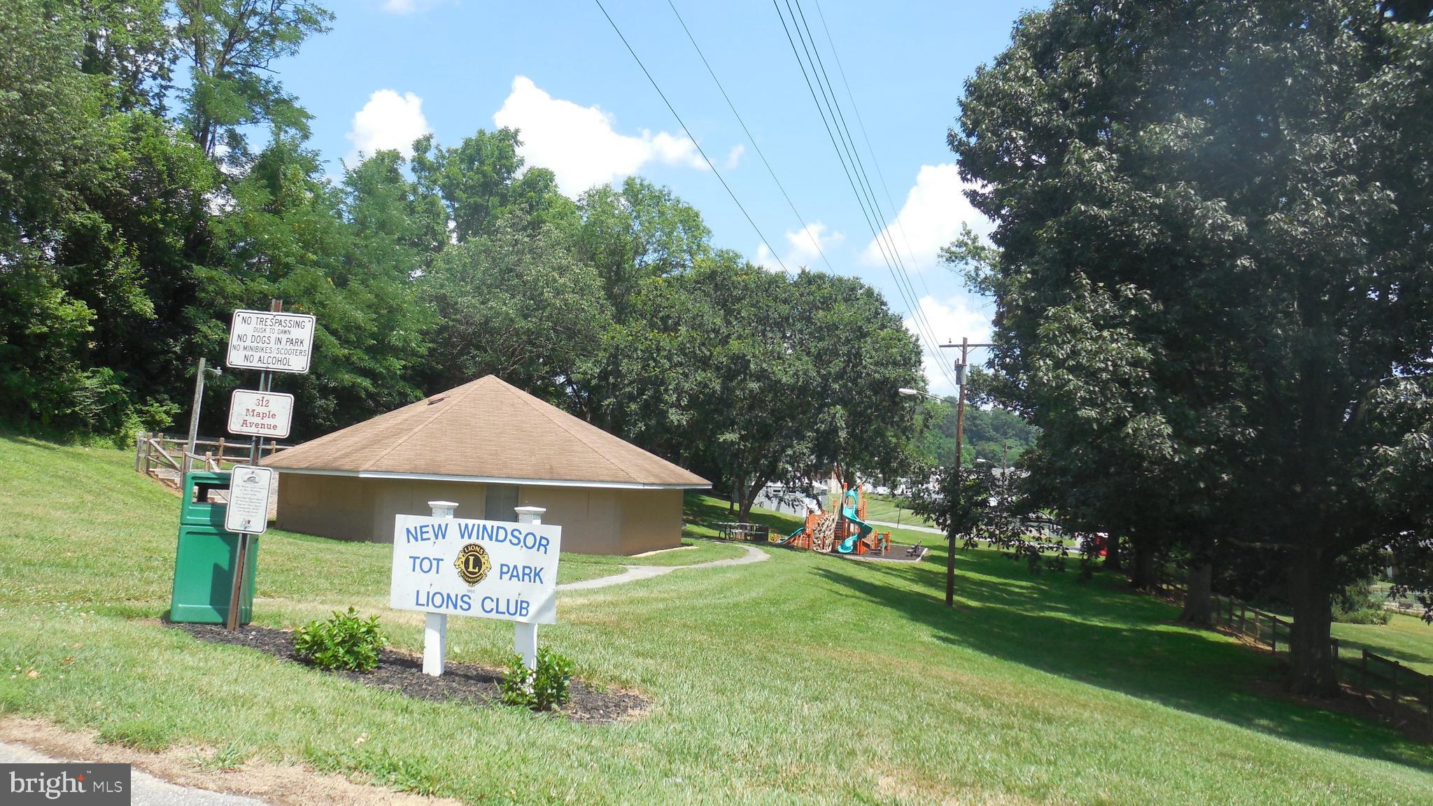2713 Rowe Road New Windsor, MD 21776 - Photo 50 of 67 a front view of a house with a yard