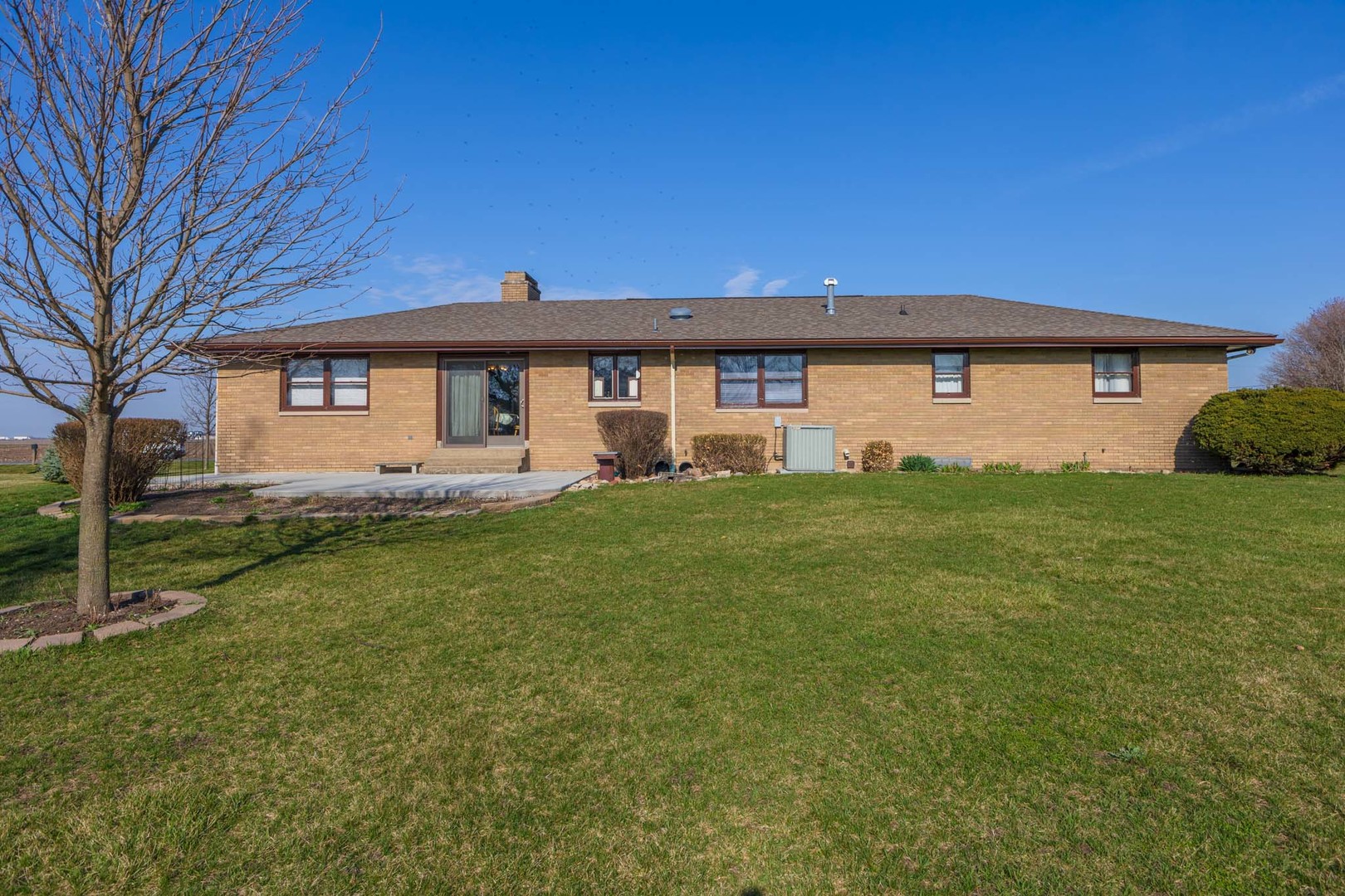 1206 North 1450 E Road Pontiac, IL 61764 - Photo 12 of 51 Gallery Image 12